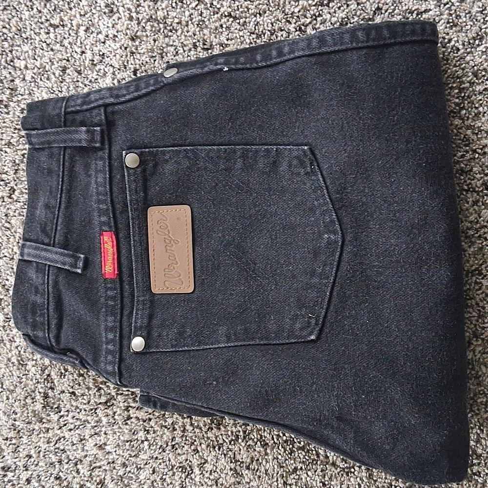 Wrangler Women's Dark Gray Relaxed Jeans Size
